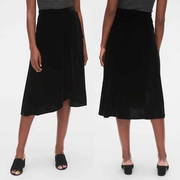 Gap Velvet Wrap Black Ruffle Midi Wrap Skirt Size Small - Picture 2 of 7
